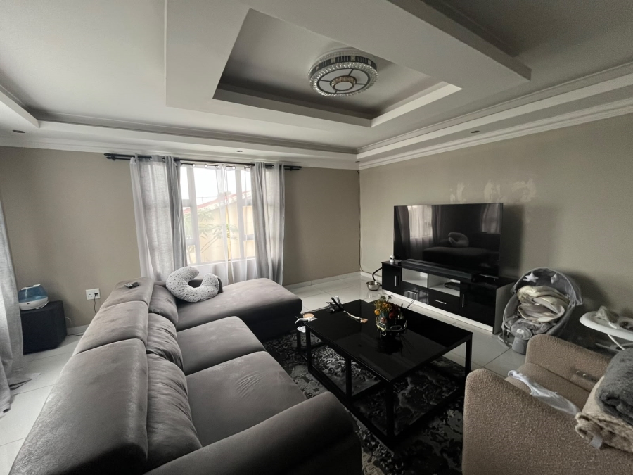 To Let 3 Bedroom Property for Rent in Northcrest Eastern Cape